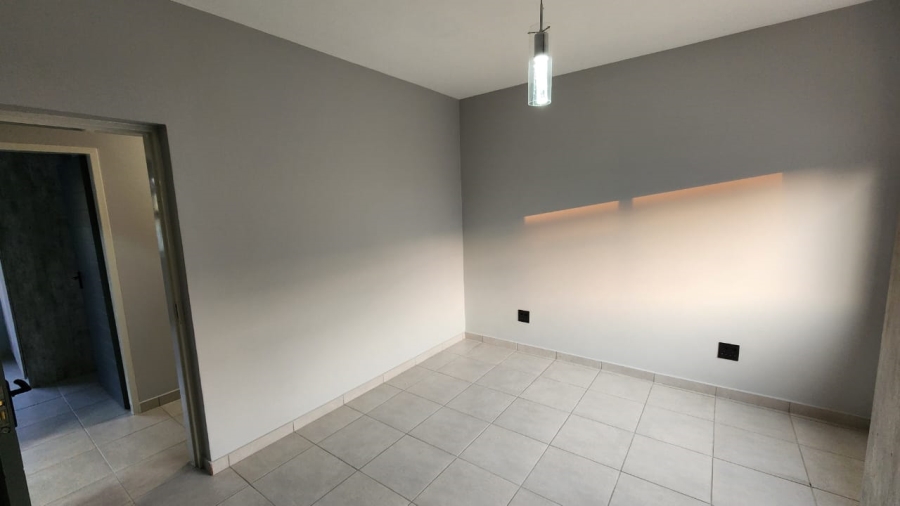 To Let 3 Bedroom Property for Rent in Waterval East North West